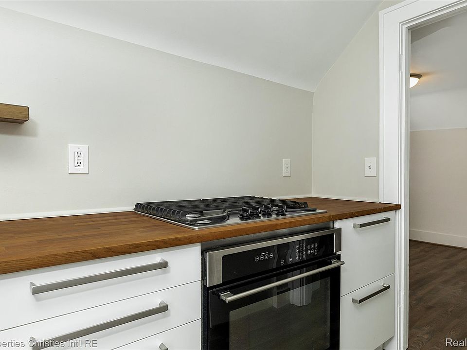 316 Spencer St, photo 22