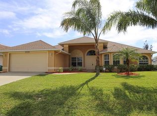 2548 SW 37th Ter, Cape Coral, FL 33914