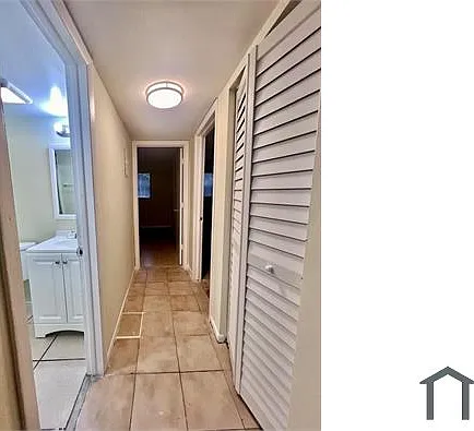 645 SW 20th Ct — Photo 4