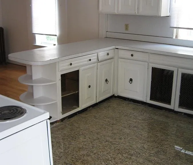 1304 Washtenaw Ave #1 — Photo 4