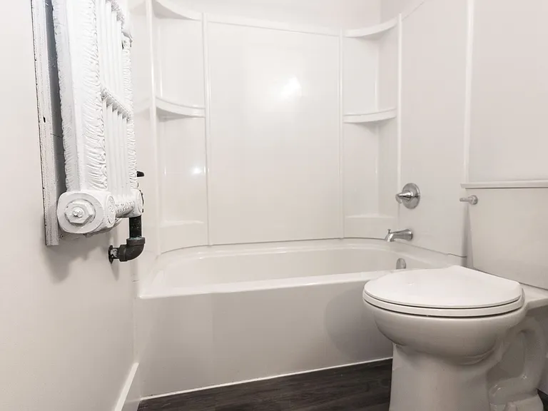 370 Stradbrook Ave #1 — Photo 34