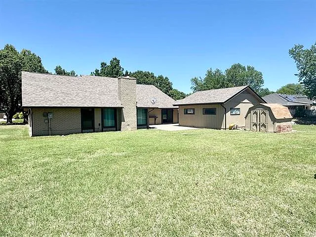 2901 Old Mallard Rd — Photo 43