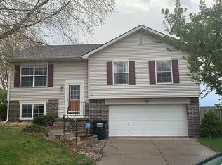 7211 S 176th St, Omaha, NE 68136