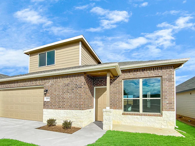 13071 Clearview Dr — Photo 3