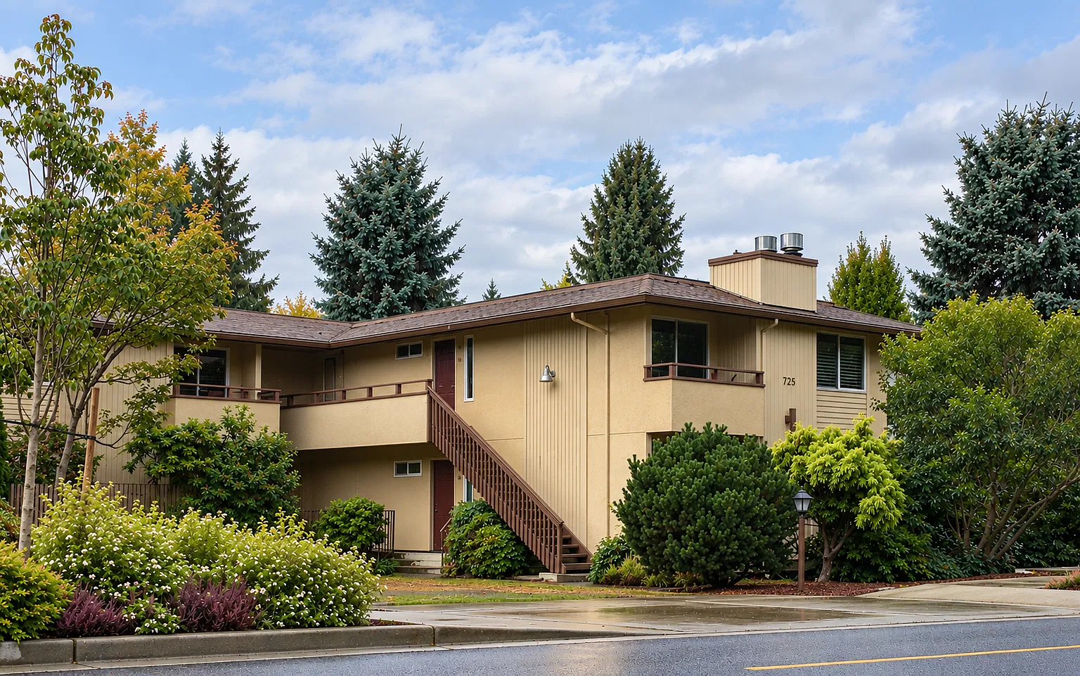 2 bed, 1.5 bath, 1000 sqft, $2,200 — Photo 1