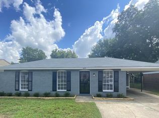 4070 Ponca St, Memphis, TN 38109