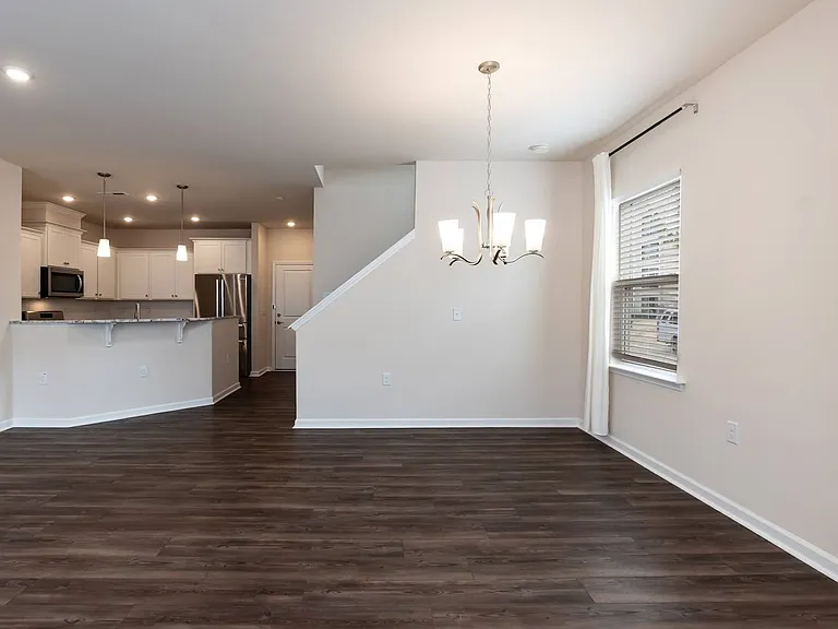 5717 Volos Ave — Photo 6