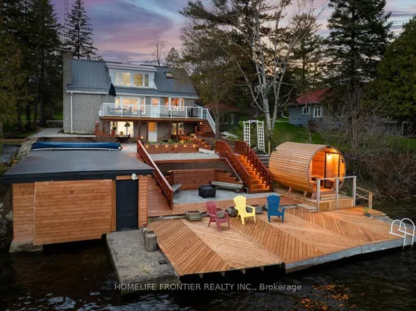 6 Lakeview Park Rd, Kawartha Lakes, ON K0M 1G0