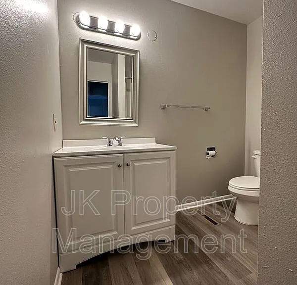 401 50th St S #3 — Photo 26