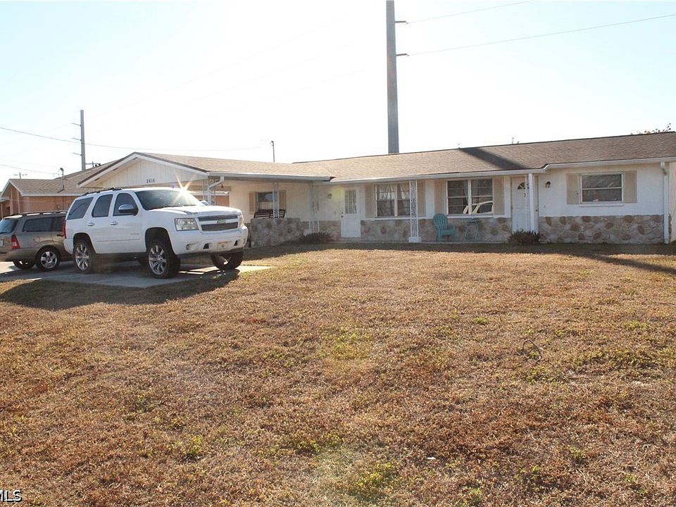 1st image of 2616 SE 16th Pl #12