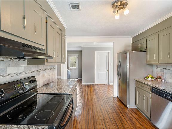 5th image of 2856 Pepperdine Drive