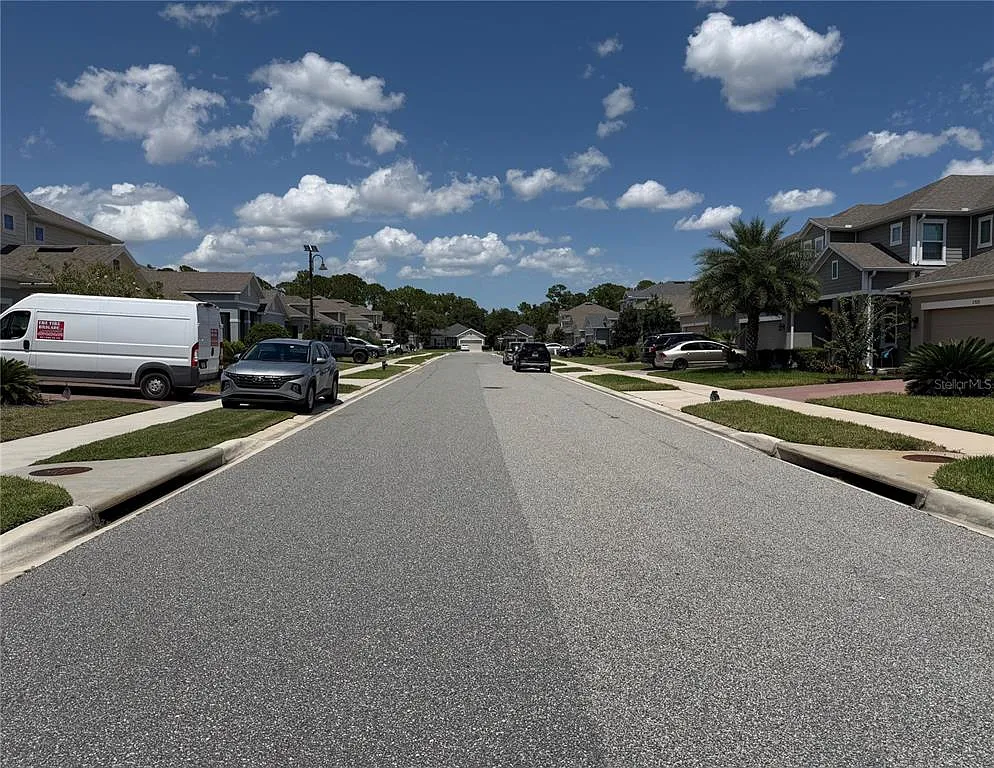 3 bed, 2.0 bath, 1502 sqft, $2,500 — Photo 4