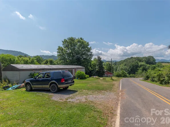 492-518 524 Scruggs Cir, Canton, NC 28716