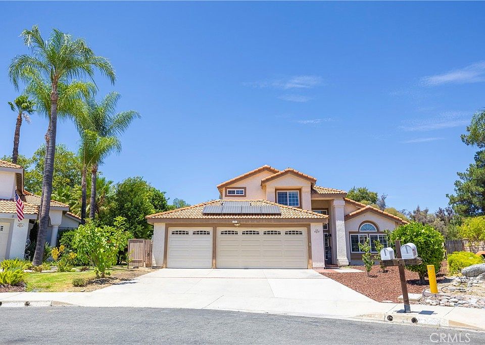 1st image of 40299 Atmore Ct
