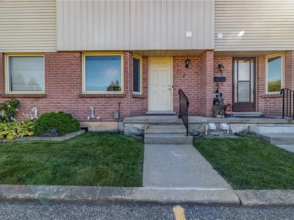 1135 Nellis St #2, Woodstock, ON N4T 1P7
