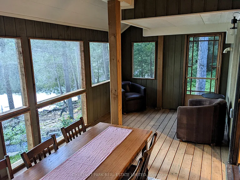 1093 Wilkinson Rd — Photo 15