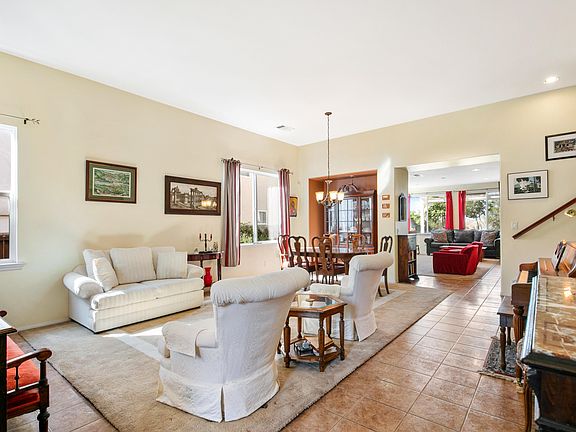 4th image of 28613 Crystal Heights Ct