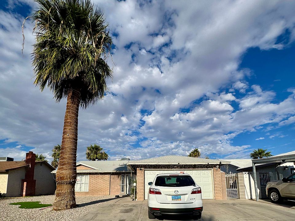 2nd image of 3526 Ruth Dr