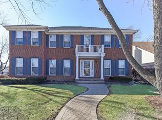216 Meier Rd, Arlington Heights, IL 60005