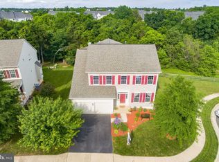 9039 Woodpecker Ct, Gainesville, VA 20155