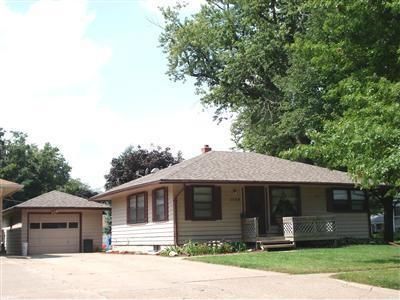 1529 West St, Grinnell, IA, 50112