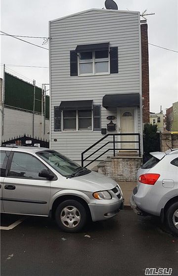 1st image of 9748 103rd St