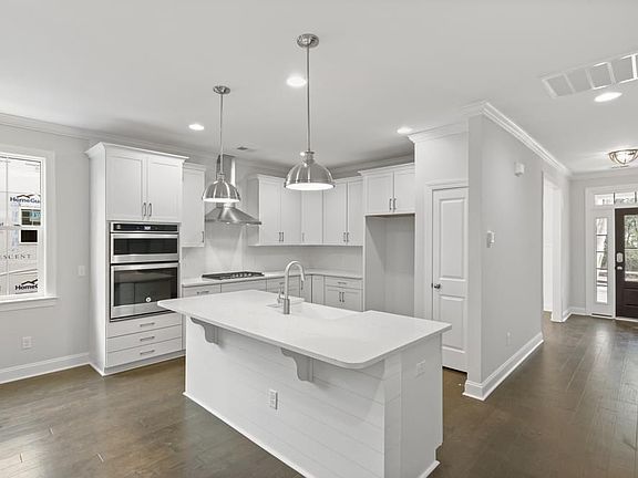 5th image of 5148 Bridgemore Blvd