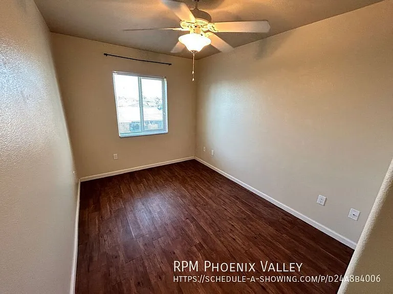 Bell Villas Apartments — Photo 49