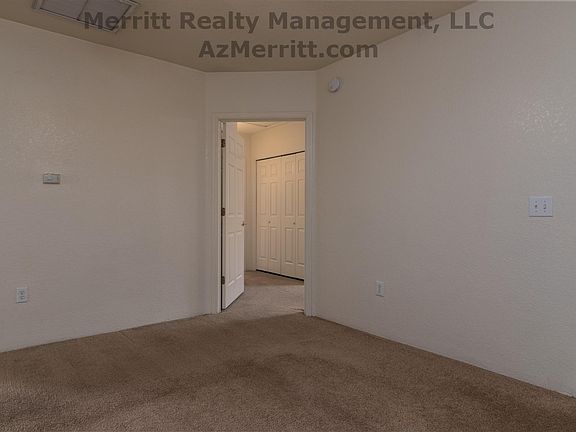 3rd image of 1204 N Winstel Blvd Unit 13