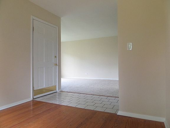 4th image of 12 Fernwood Dr #S
