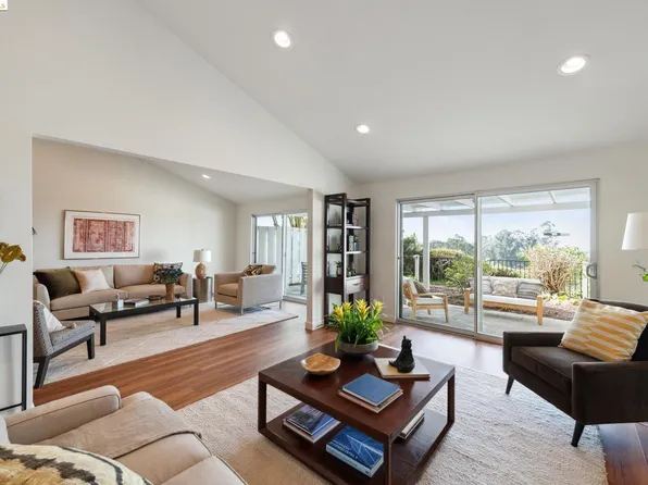 59 Mission Hills St, Oakland, CA 94605