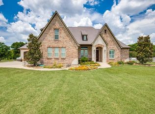 443 Hidden Lakes Blvd, Gunter, TX 75058