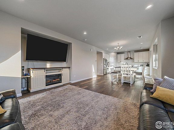4th image of 4582 Dewey Ln