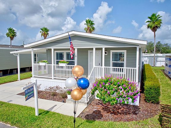 Exterior Image-19-Clayton 44 JV Sebring Square