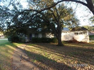 3837 Shellbrook Ave, Fort Worth, TX 76109