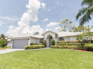 102 Monterey Way, Royal Palm Beach, FL 33411