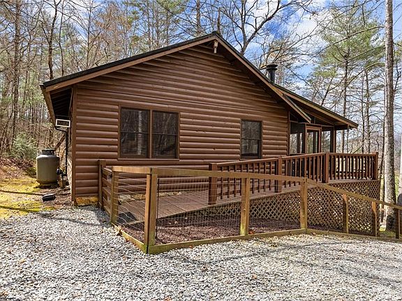 4th image of 206 Sunny Brook Rd