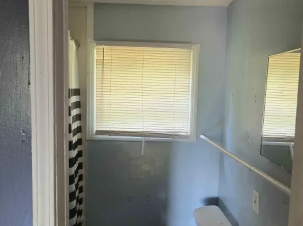 2217 Ballard Dr, Macon, GA 31206