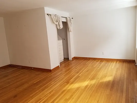 Rented by REMAX Central | media 2