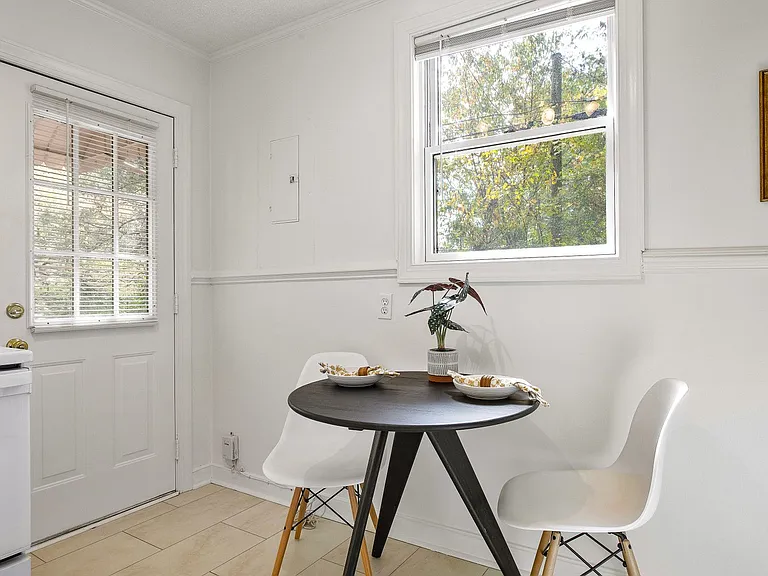 1301 Orchard Rd — Photo 15