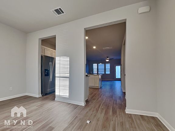 4th image of 2324 Jack Nora Way