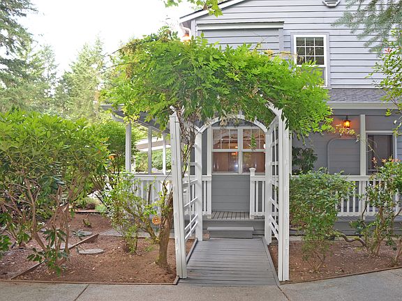 2nd image of 12620 118th Ave NW