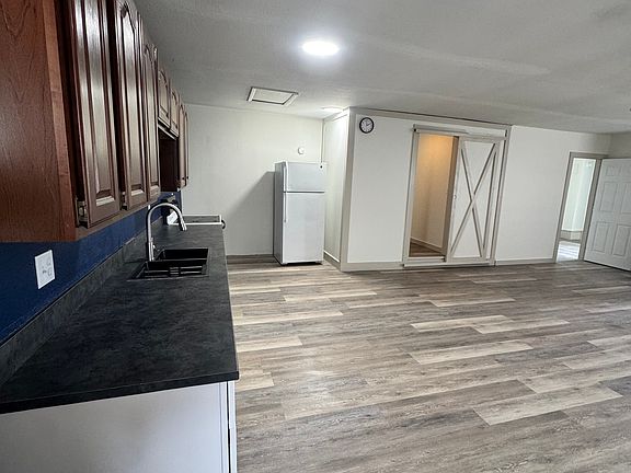 2nd image of 1089 Dettloff St #1