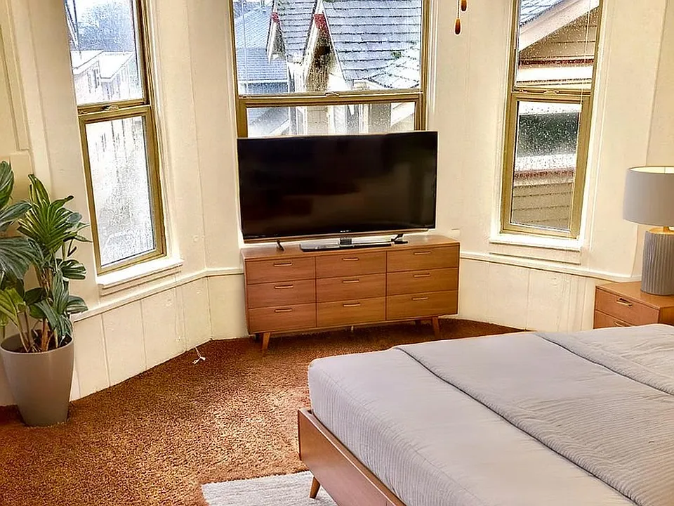 Kerry Park Apartments