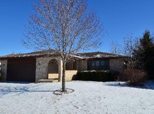 731 Kruk St, Lemont, IL 60439