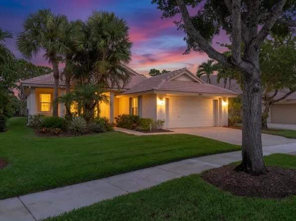 9110 Bay Harbour Circle, West Palm Beach, FL 33411