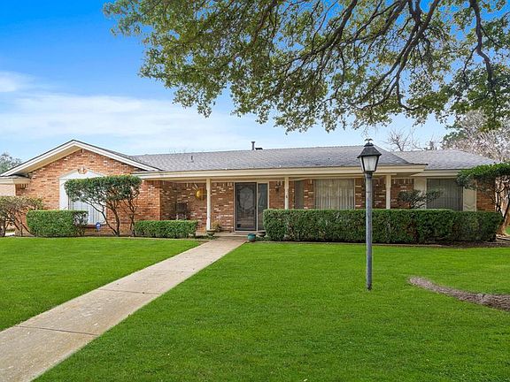 2nd image of 4305 Cadiz Dr
