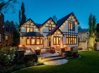 2703 E Carleton St SW, Calgary, AB T2T 3L1