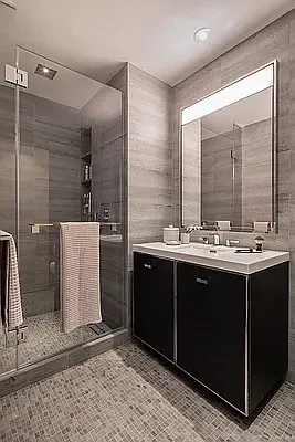 Rented by Gulia Wang, LREB | media 39