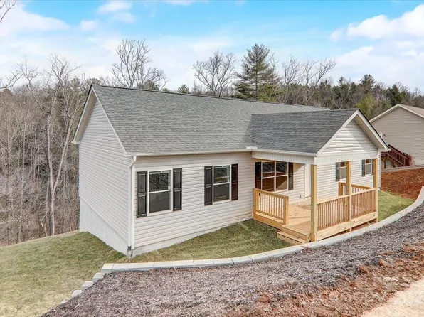 159 Indian Paintbrush Ln #42, Alexander, NC 28701